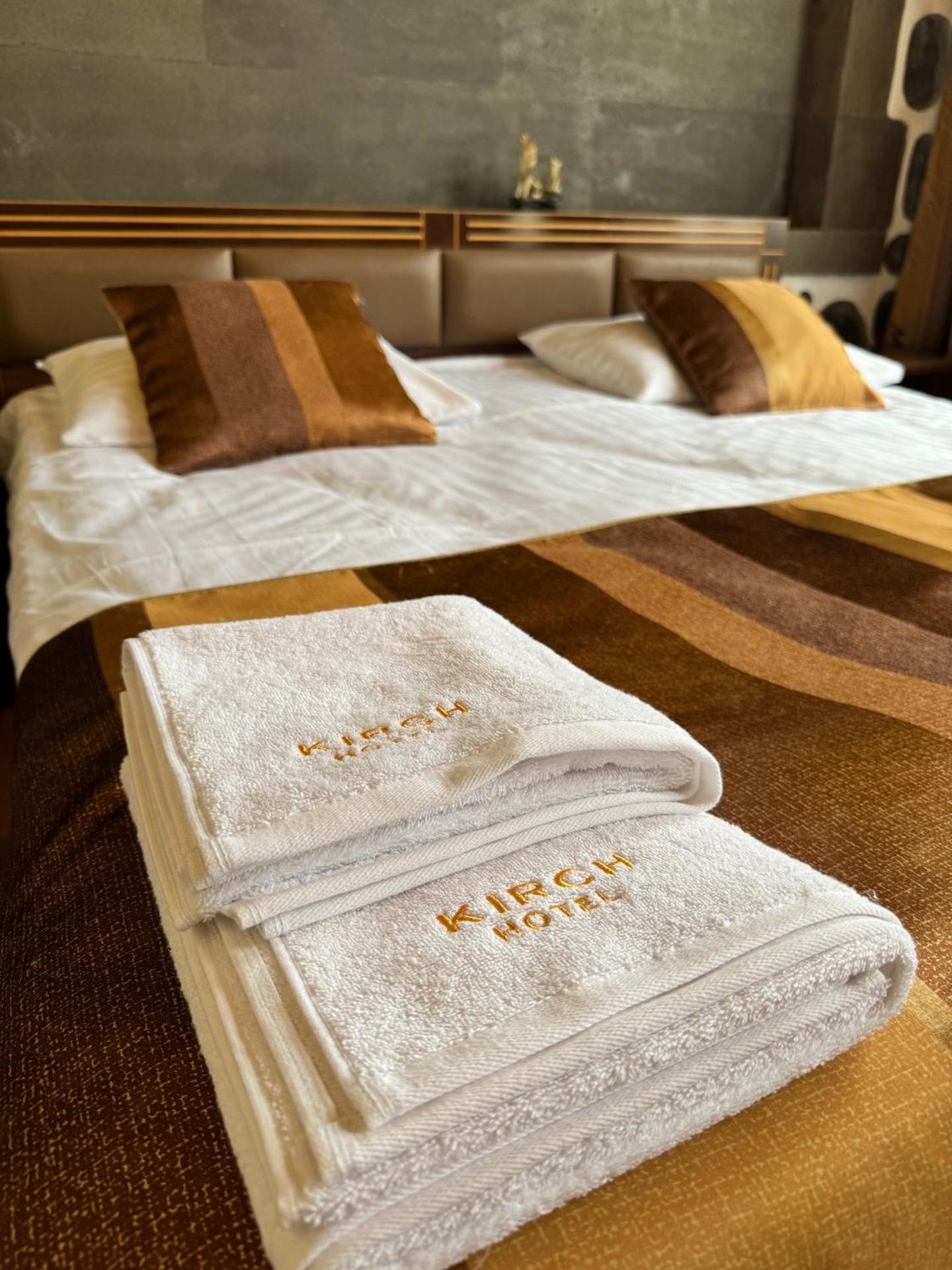 Kirch Hotel & Restaurant 고리스 외부 사진