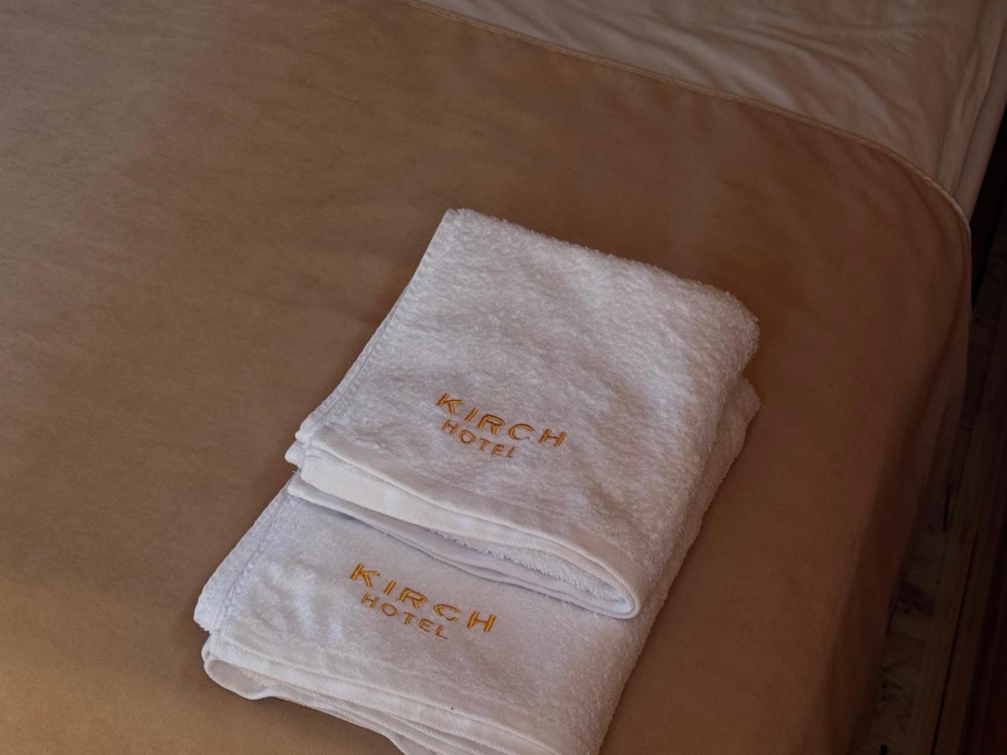 Kirch Hotel & Restaurant 고리스 외부 사진