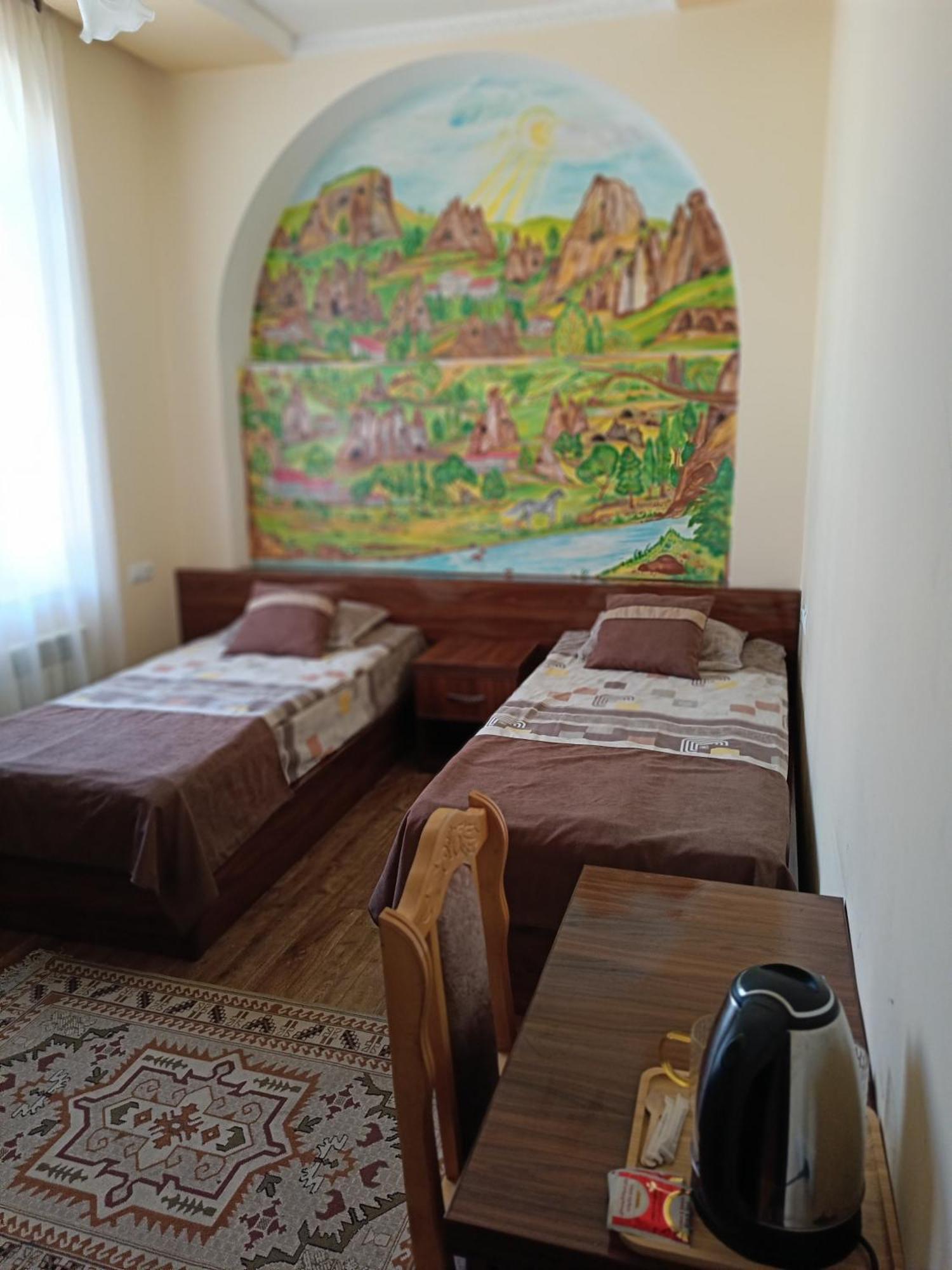 Kirch Hotel & Restaurant 고리스 외부 사진