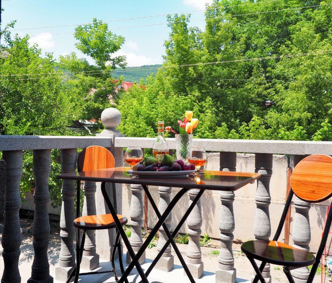Kirch Hotel & Restaurant 고리스 외부 사진